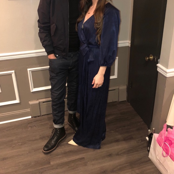 BCBG Jumper - Picture 6 of 8